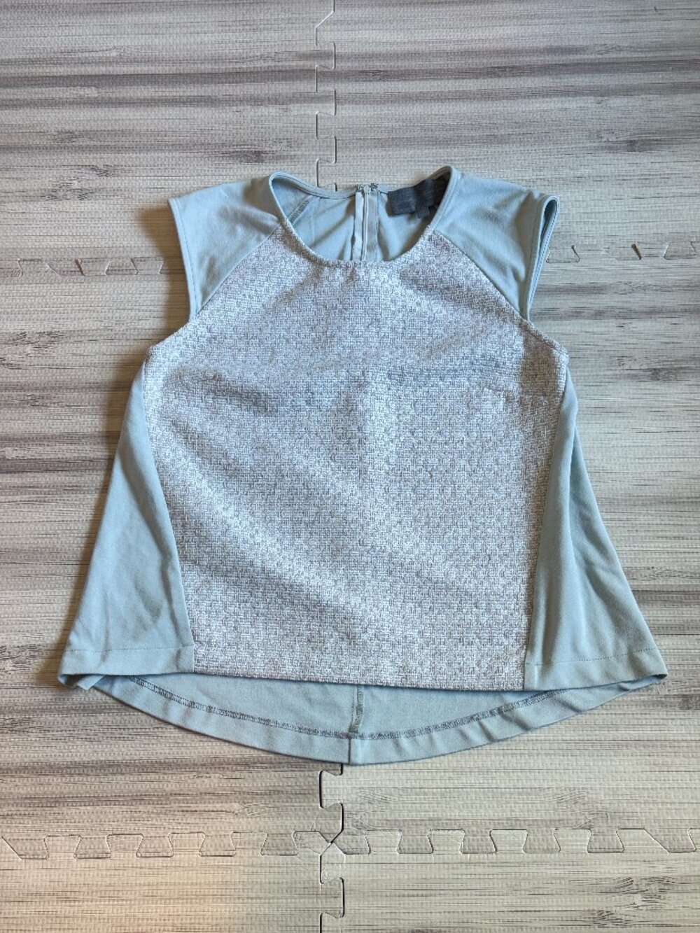 Sunday in Brooklyn Anthropologie Women's Light Blue Tweed Front Sleeveless Top